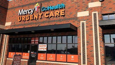 Mercy-GoHealth Urgent Care in Edmond, OK - Exterior